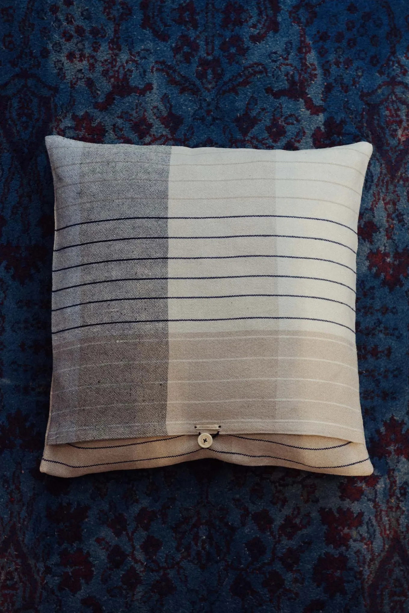 New PILLOW Arts & Crafts